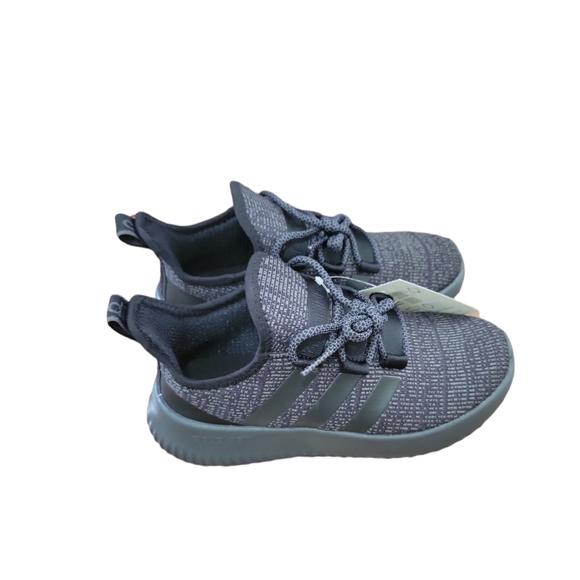 Adidas Shoes - Picture 3 of 5